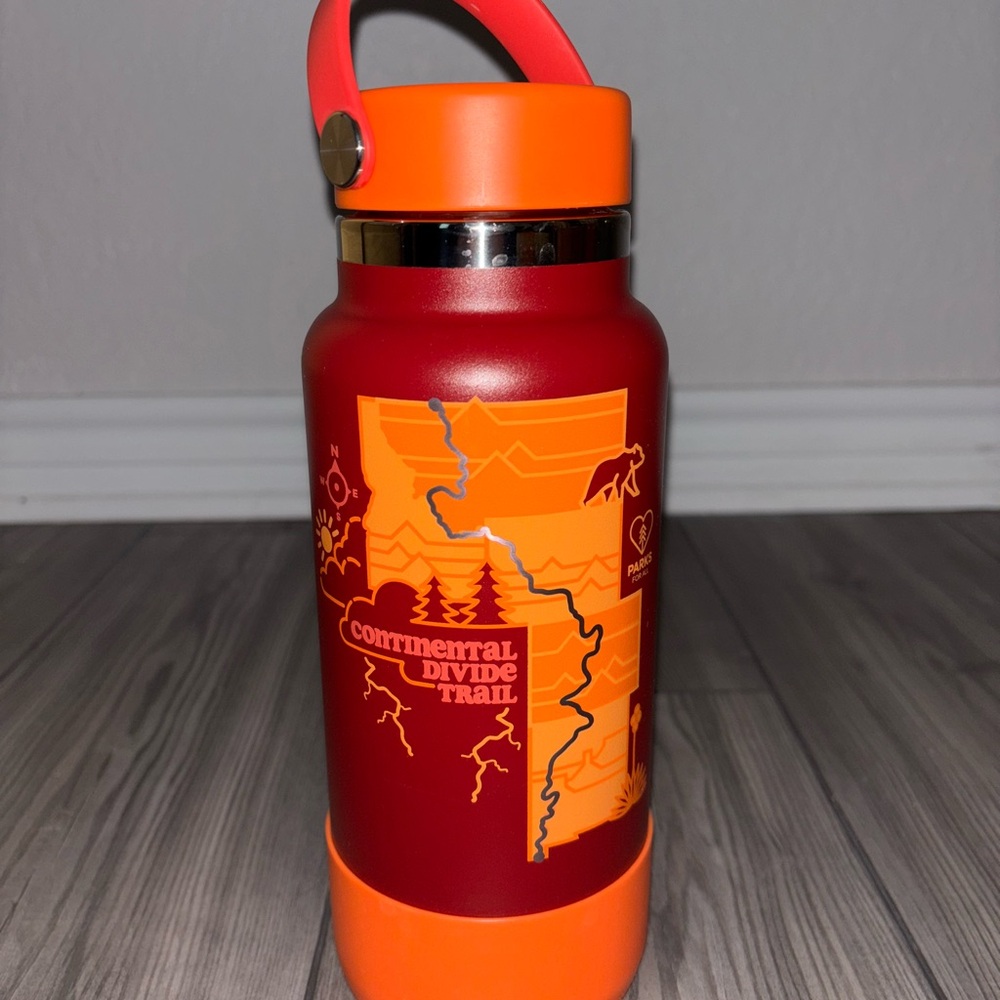 Hydroflask Continental Divide Trail